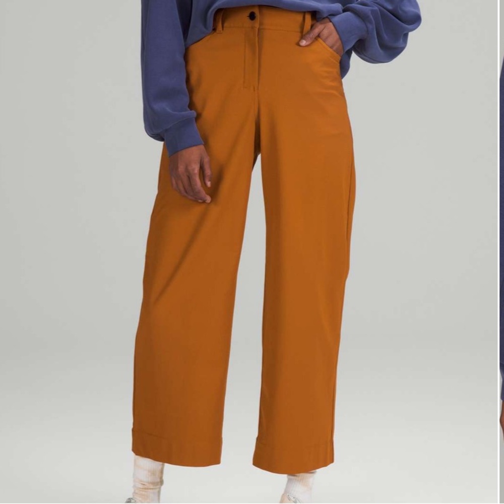 LULULEMON City Sleek 5 Pocket Wide Leg Pant. Size XL /33